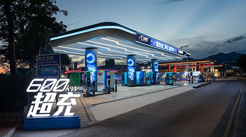 香港首个油站改超充站——九龙湾PIT Ultra超充站，为何选择海鸿？